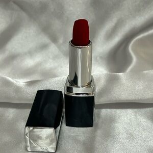 Christian Dior Number 999 Elegant Scarlet Lipstick